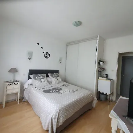 Bed & Breakfast Verolithos Narrosse